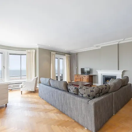 Lecomte - View 47